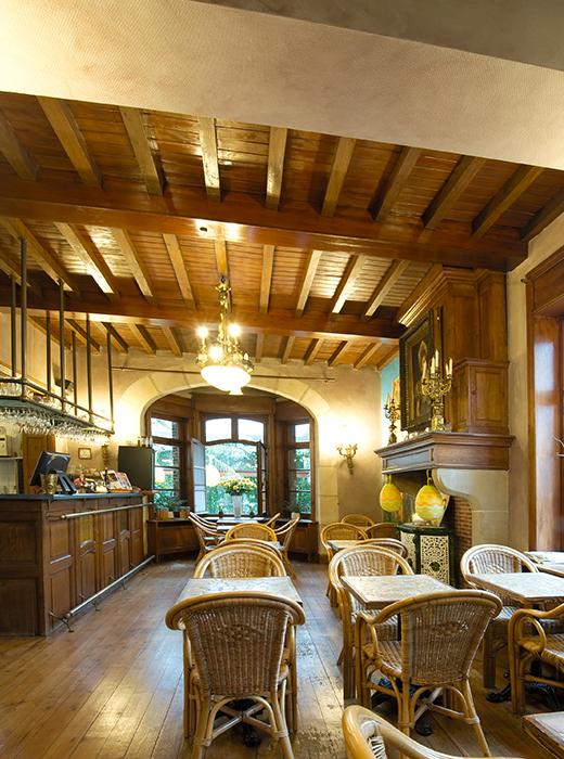 Intérieur chaleureux du bar-restaurant de Thermae Grimbergen